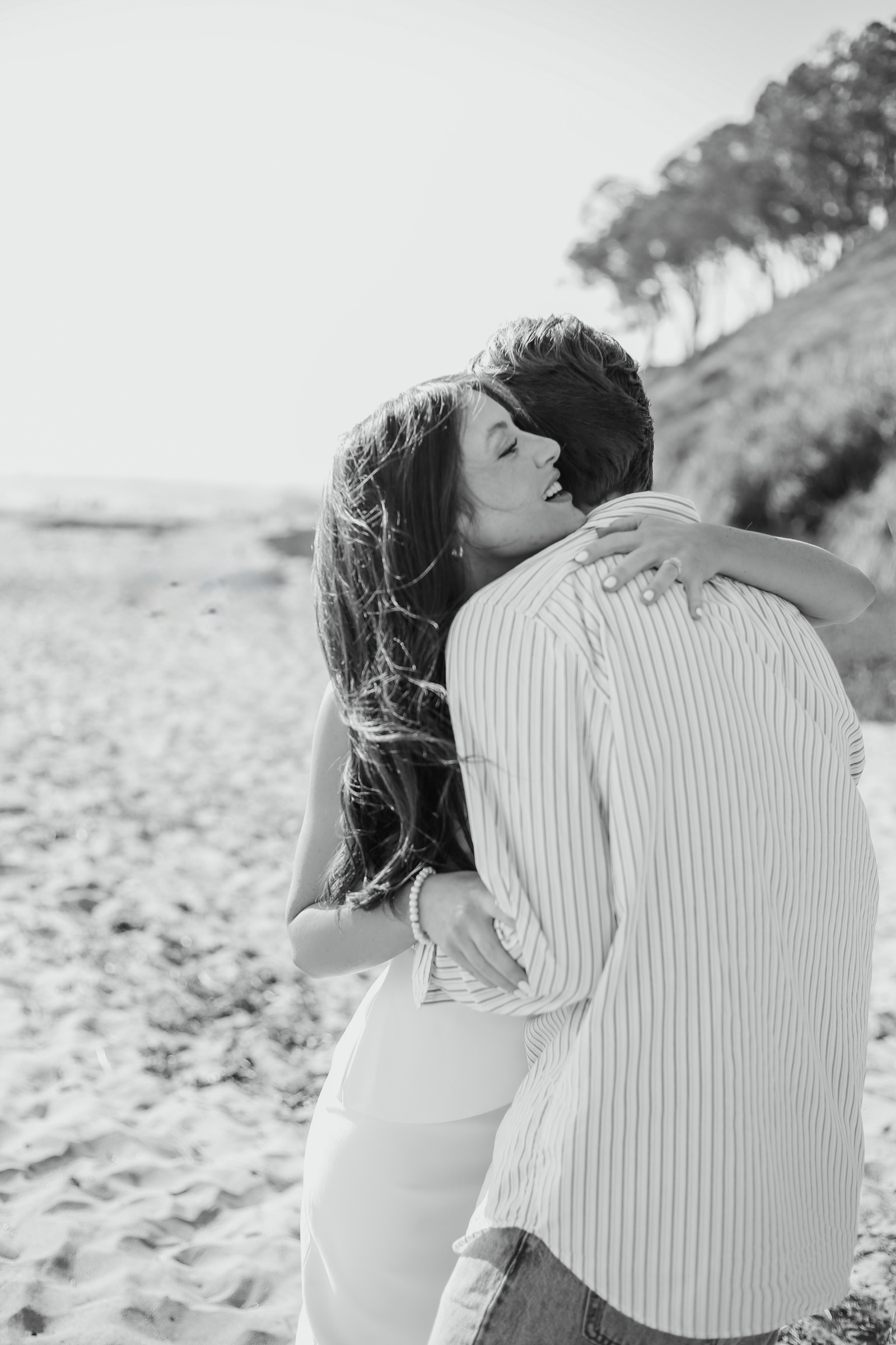 Cole and Bridget — Beach engagement moment